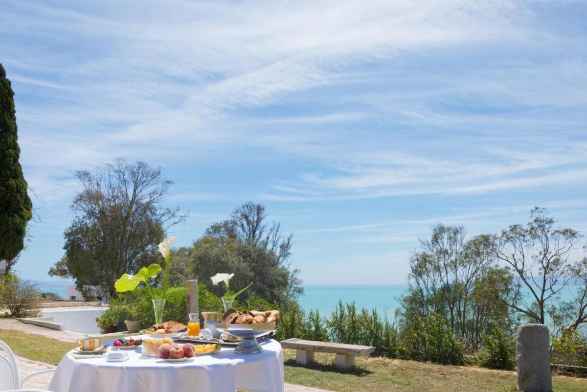 Lella Zohra, Breakfast & Pool Sidi Bou Said Сиди-Бу-Саид Экстерьер фото